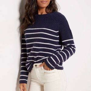 Evereve Navy and White Striped Sweater
